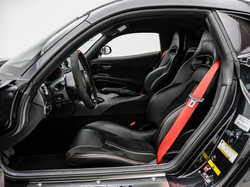 Used 2017 Dodge Viper ACR w/ Extreme Aero Package RWD image 52