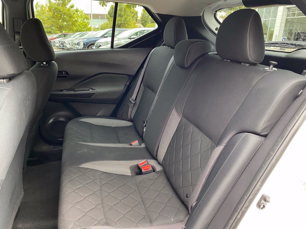 Used 2020 Nissan Kicks S FWD image 27