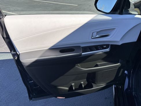 New 2026 Toyota Sienna XSE image 23