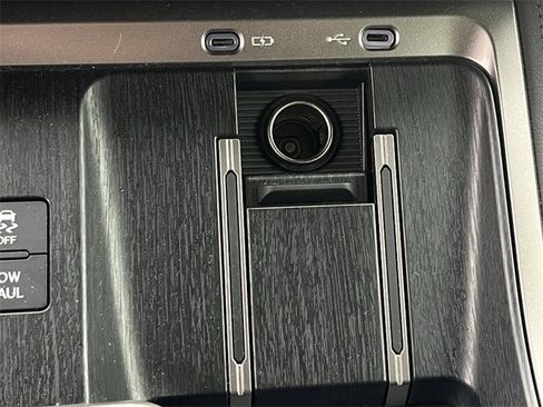 Used 2024 Lexus GX 550 image 20