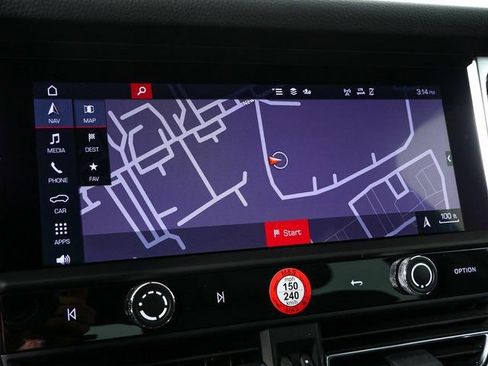 New 2026 Porsche Macan image 15