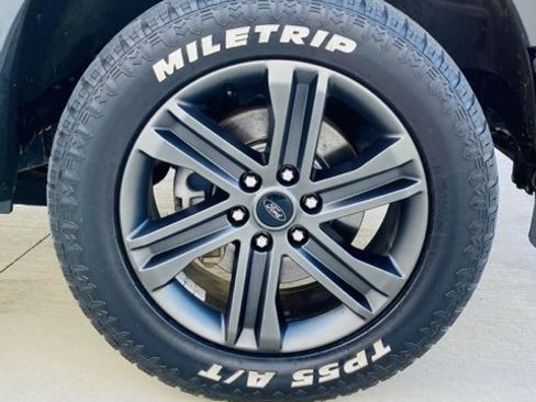 Used 2021 Ford F150 Lariat w/ Equipment Group 502A High image 9