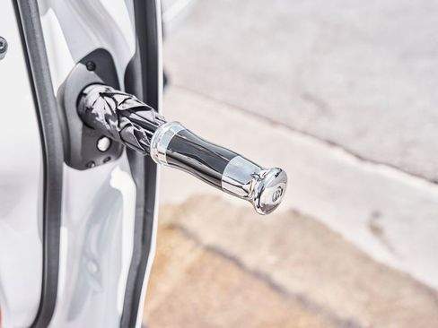 Used 2020 Rolls-Royce Cullinan AWD/4WD image 28