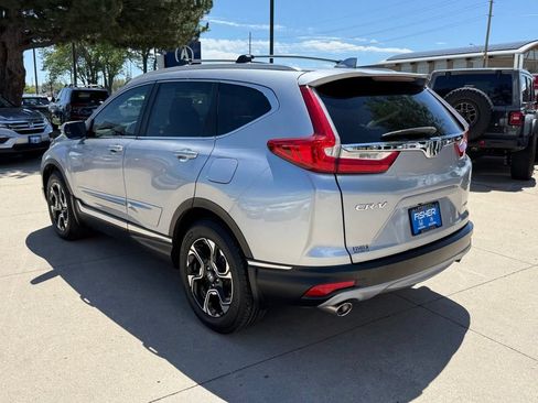 Used 2018 Honda CR-V Touring image 6