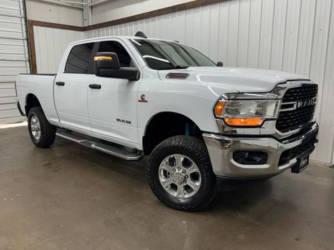 Used 2024 RAM 2500 Big Horn w/ Off Road Package AWD/4WD image 8