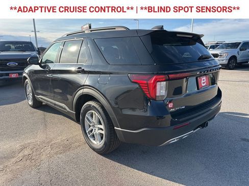 New 2026 Ford Explorer Active w/ Active Comfort Package image 6