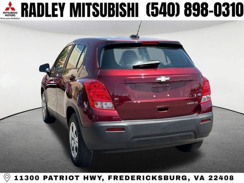 Used 2016 Chevrolet Trax LS FWD image 17