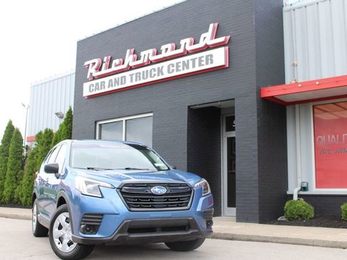 Used 2023 Subaru Forester AWD/4WD image 1