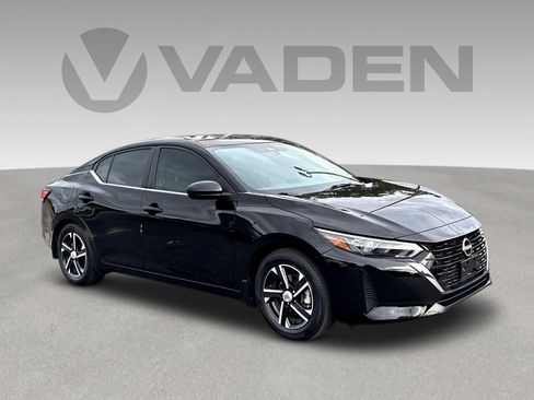 Used 2024 Nissan Sentra SV image 1