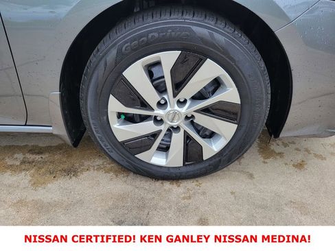 Certified 2020 Nissan Altima 2.5 S FWD image 22