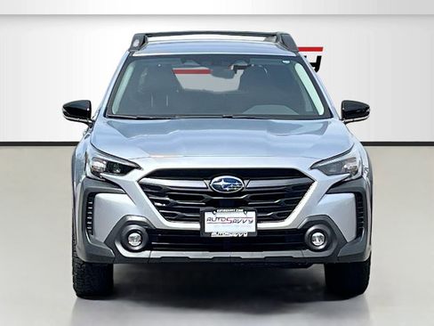Used 2023 Subaru Outback Premium AWD/4WD image 2