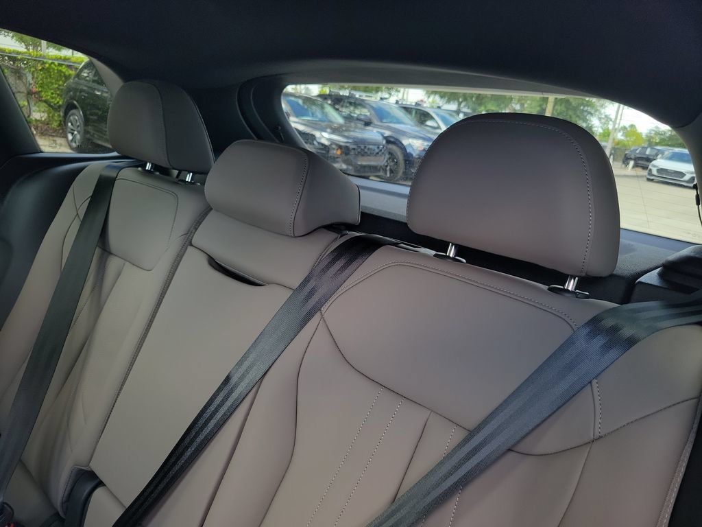 New 2026 Audi Q3 quattro 2.0T AWD/4WD image 26