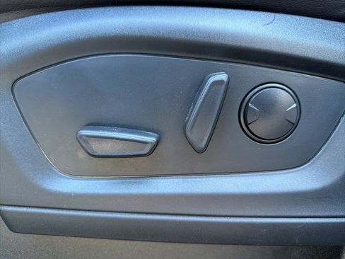 Used 2021 Ford Explorer ST image 9