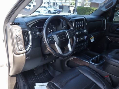 Used 2022 GMC Sierra 2500 Denali image 23