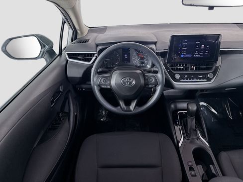 Used 2024 Toyota Corolla LE FWD image 17