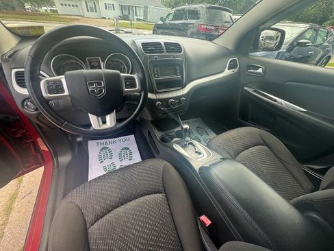 Used 2016 Dodge Journey SXT w/ Blacktop Package image 11