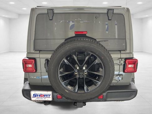 Used 2021 Jeep Wrangler Unlimited Sahara w/ Dual Top Group image 7