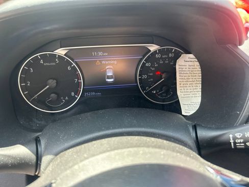Certified 2023 Nissan Altima 2.5 SR w/ SR Premium Package FWD image 8