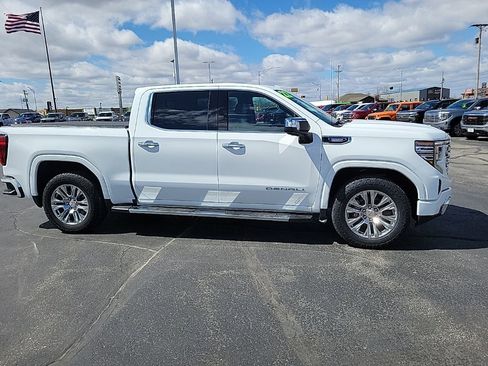 Used 2022 GMC Sierra 1500 Denali w/ Technology Package image 4