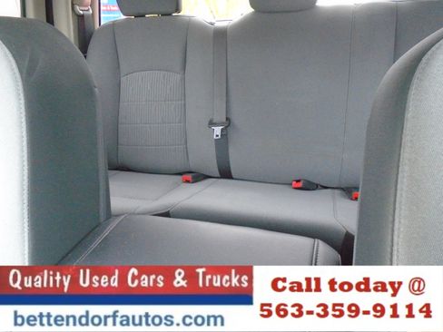 Used 2021 RAM 1500 Classic SLT AWD/4WD image 6