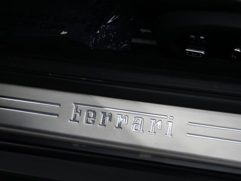 Used 2019 Ferrari GTC4Lusso T RWD image 27