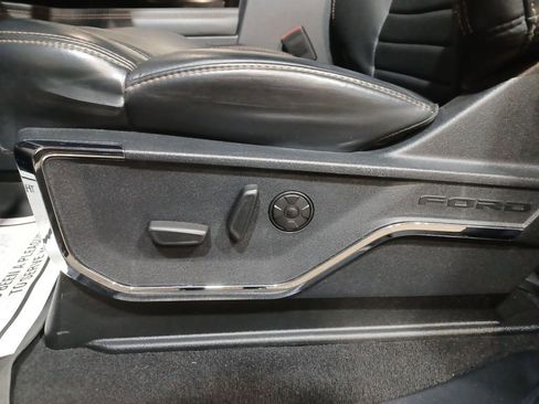 Used 2023 Ford F250 Platinum image 14