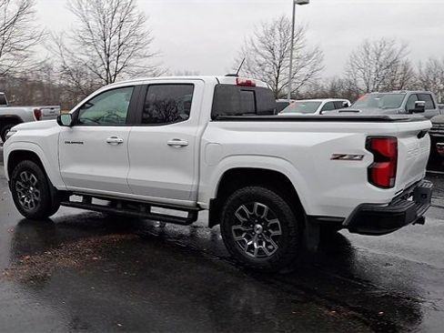 Certified 2023 Chevrolet Colorado Z71 w/ Z71 Convenience Package 2 image 6