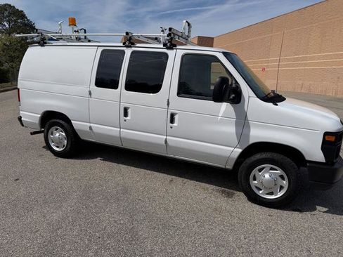 Used 2013 Ford E-150 and Econoline 150 image 32