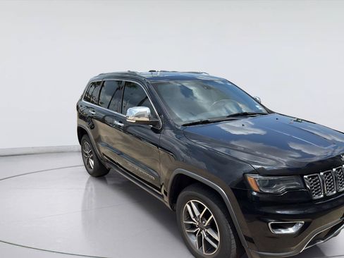 Used 2019 Jeep Grand Cherokee Limited w/ Luxury Group II RWD image 2