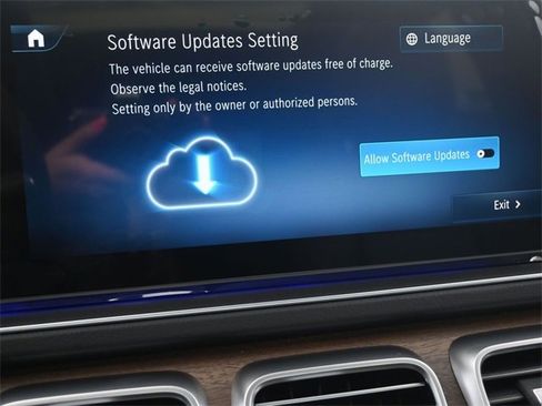 New 2025 Mercedes-Benz GLS 450 4MATIC image 6