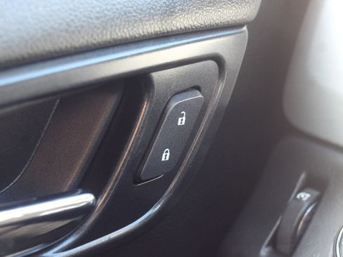 Used 2020 GMC Yukon XL SLT image 22