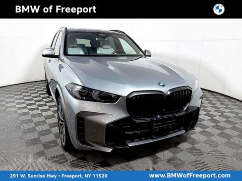 Used 2024 BMW X5 xDrive40i w/ M Sport Package AWD/4WD image 1