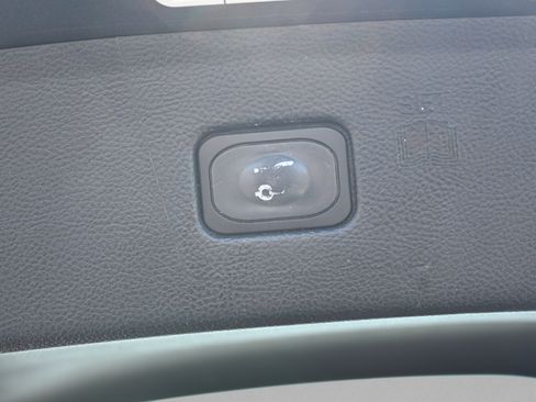 Used 2020 Ford Edge Titanium w/ Equipment Group 301A FWD image 14
