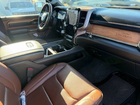 Used 2020 RAM 1500 Limited image 3