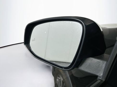 Used 2018 Toyota RAV4 XLE image 16