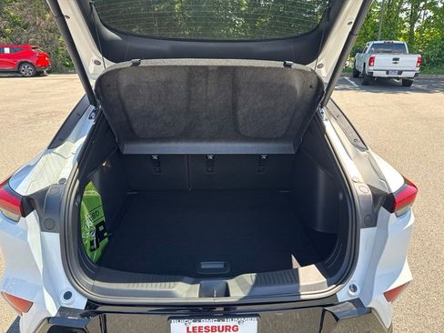 New 2026 Buick Envista Sport Touring w/ Convenience I Package FWD image 43