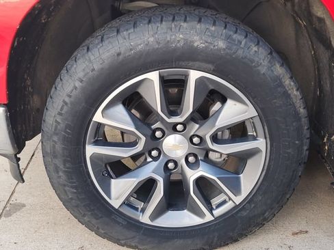 Used 2023 Chevrolet Silverado 1500 LT RWD image 8