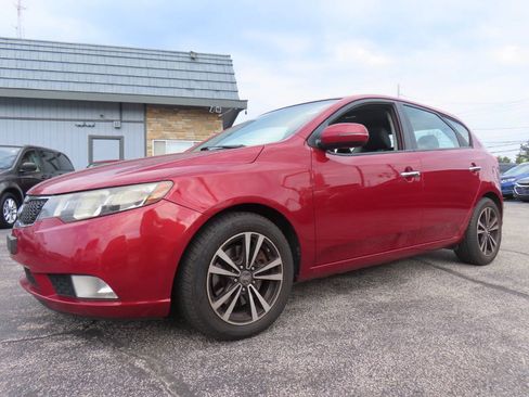 Used 2012 Kia Forte SX w/ Tech Pkg FWD image 4