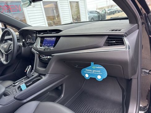 Certified 2025 Cadillac XT5 Luxury w/ LPO, Floor Liner Package image 47