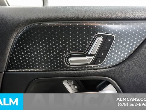 Used 2024 Mercedes-Benz EQB 250+ image 44