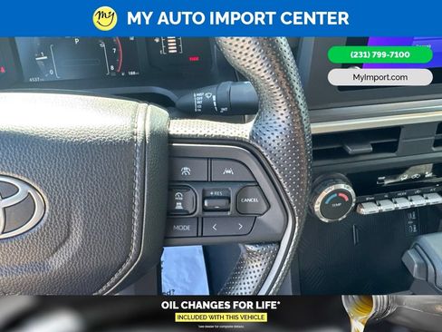 Used 2026 Toyota Tacoma SR5 AWD/4WD image 17