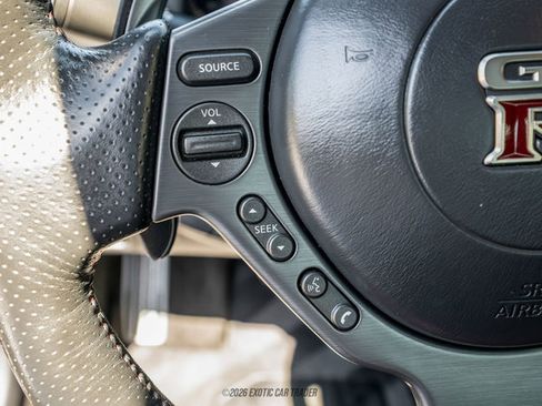 Used 2016 Nissan GT-R Black Edition AWD/4WD image 30