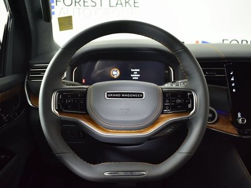 Used 2022 Jeep Grand Wagoneer Series II AWD/4WD image 49