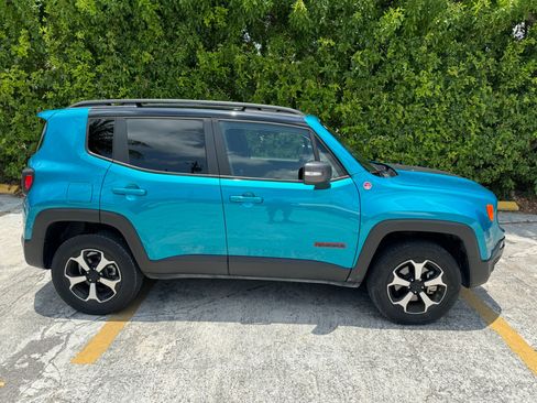 Used 2021 Jeep Renegade Trailhawk image 20
