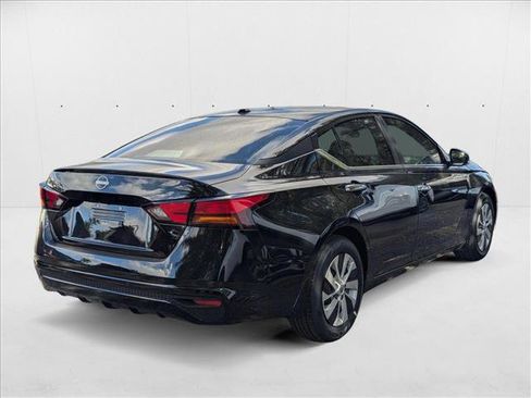 New 2025 Nissan Altima 2.5 S FWD image 2