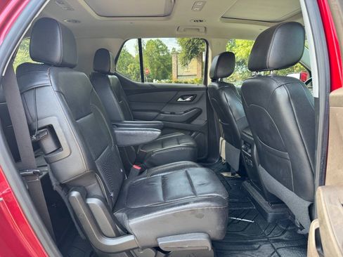 Used 2019 Chevrolet Traverse Premier w/ LPO, Floor Liner Package AWD/4WD image 14