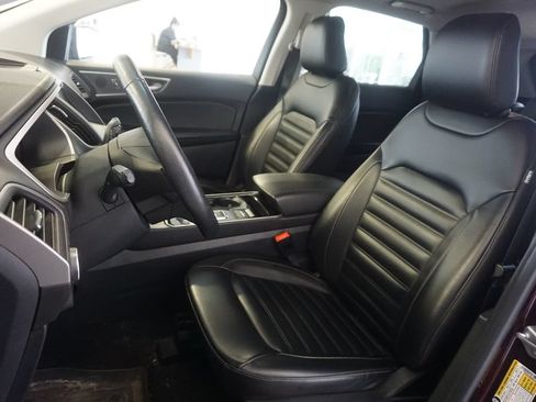 Used 2020 Ford Edge SEL w/ Convenience Package AWD/4WD image 16
