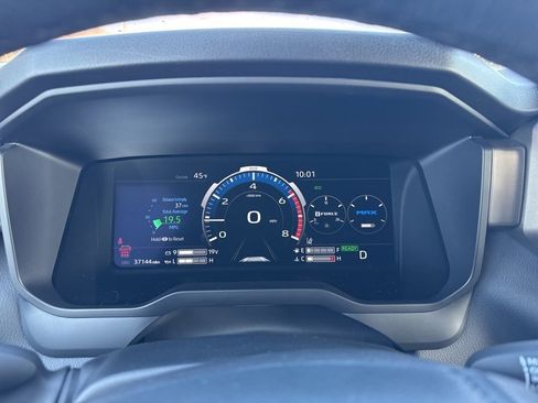 Used 2024 Toyota Sequoia SR5 image 26