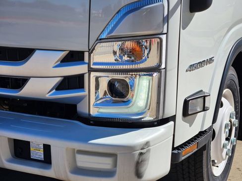New 2024 Chevrolet Low Cab Forward RWD image 15