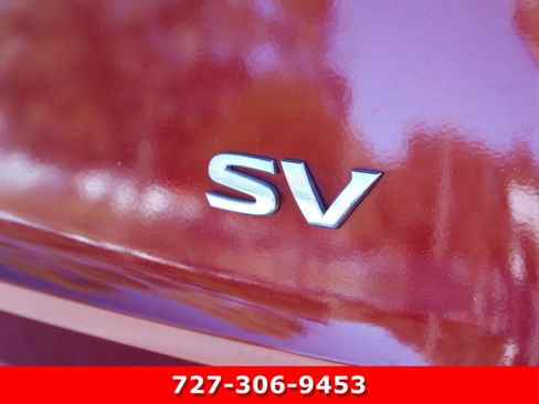 Used 2021 Nissan Rogue SV w/ Premium Package image 9